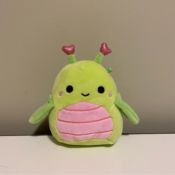 5in Hadeon (Valentines) Squishmallow - Picture 2 of 3